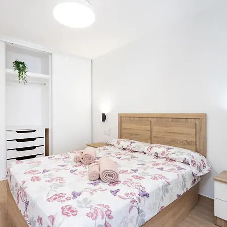 Apartment Americas Premium - 2 Bedrooms Pool & 20m2 Terrace